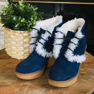 Navy Gap Suede & Shearling Gwen Ankle Boots Sz 6